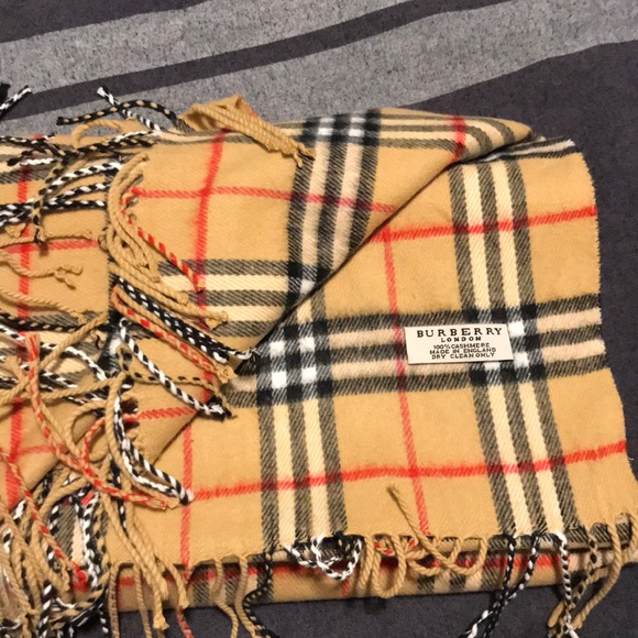 Authentic Burberry Scarf - Picture 7 of 10
